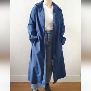 The Totes Coat Trench Coat 100% Nylon Water Repellent Size 10 P Blue